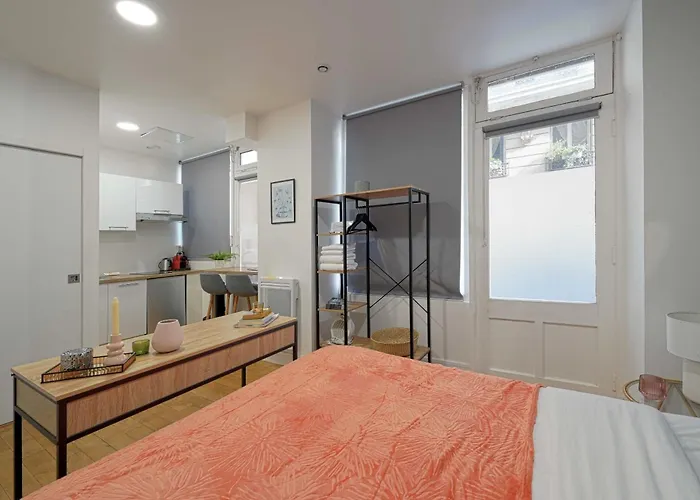 Modern Studio Fully Renovated